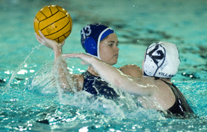 Women’s Water Polo Kicks Off 2010 Season