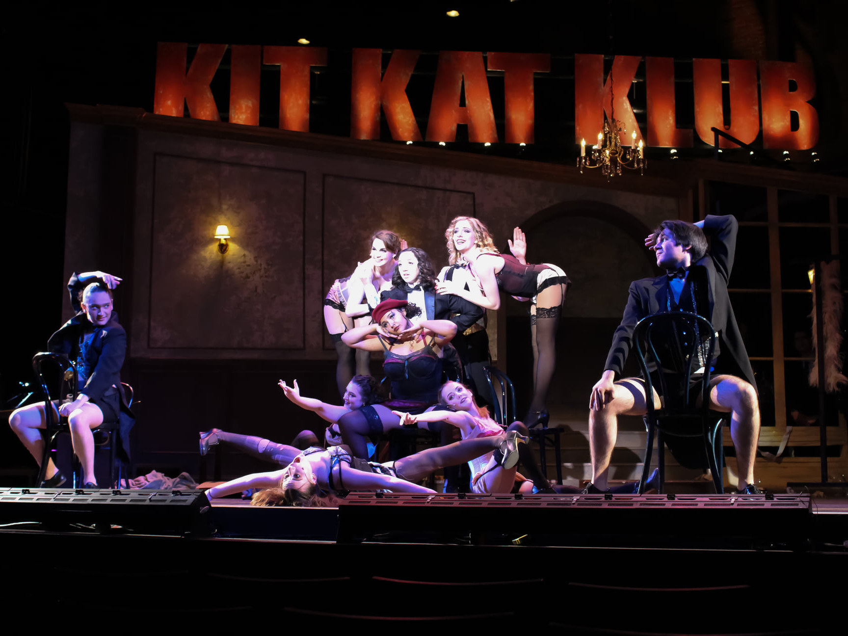 "Life is a Cabaret": Connecticut College's Production of Cabaret - Vimarsana News